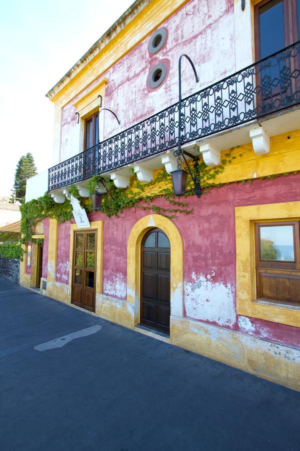 La Locanda Del Barbablu Стромболи Экстерьер фото
