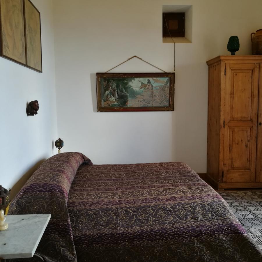 La Locanda Del Barbablu Стромболи Экстерьер фото